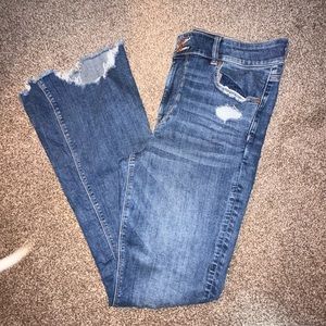AE 14 xlong Distressed Flare Jean